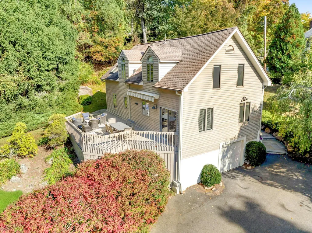 44 High Street Armonk NY 10504