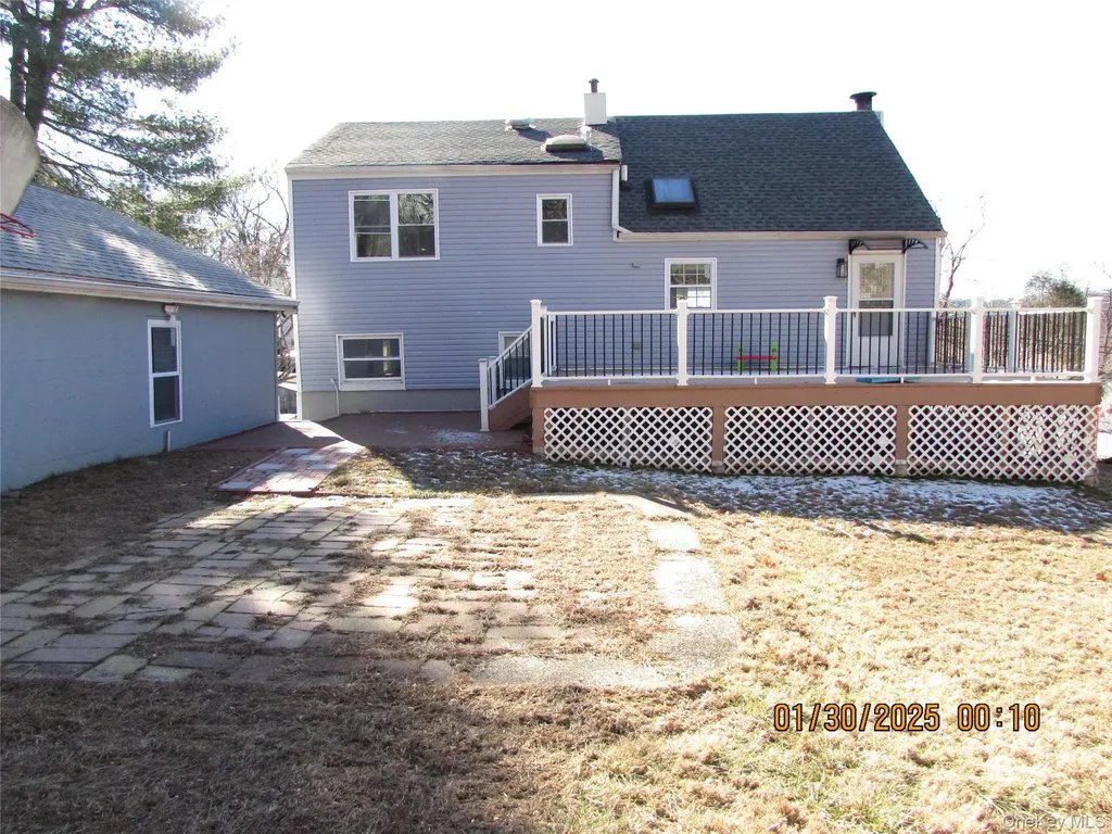 156 Candlewood Drive Yonkers NY 10710