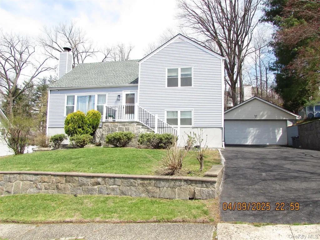156 Candlewood Drive Yonkers NY 10710