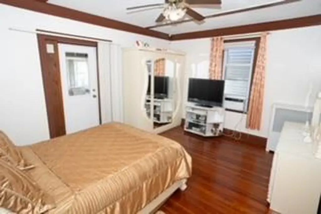 942 Brooklyn Avenue Brooklyn NY 11203