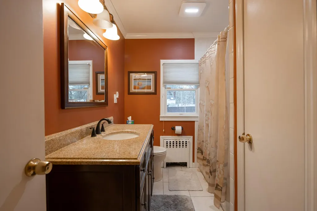 600 Barton Avenue East Patchogue NY 11772