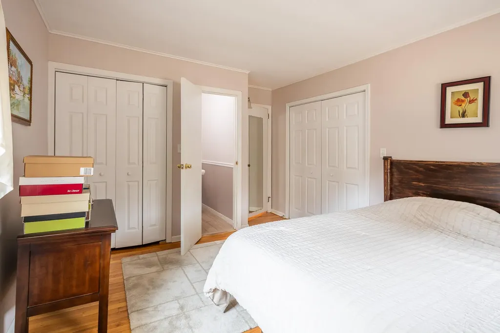 600 Barton Avenue East Patchogue NY 11772