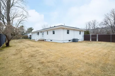 600 Barton Avenue East Patchogue NY 11772