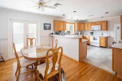 600 Barton Avenue East Patchogue NY 11772