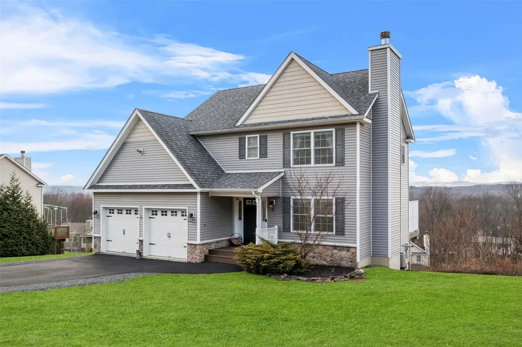 11 Rebecca Drive Middletown NY 10940