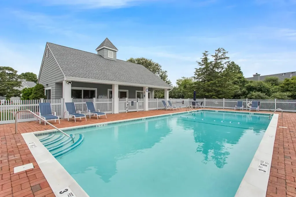 8 Brittany Lane Westhampton Beach NY 11978