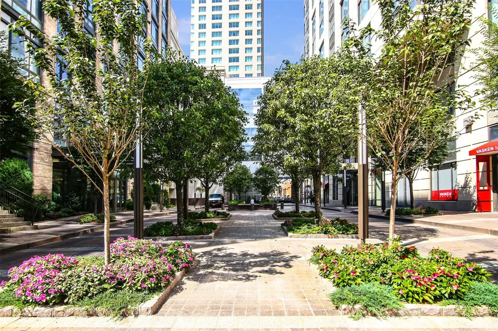 10 City Place White Plains NY 10601