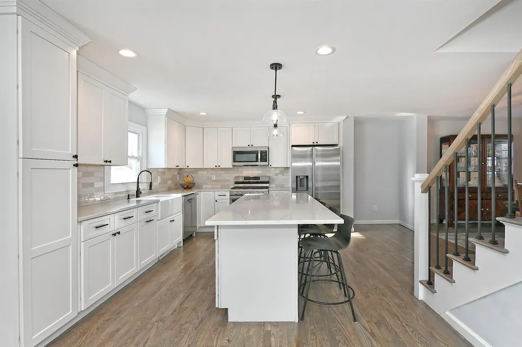 64 Walter Court Commack NY 11725
