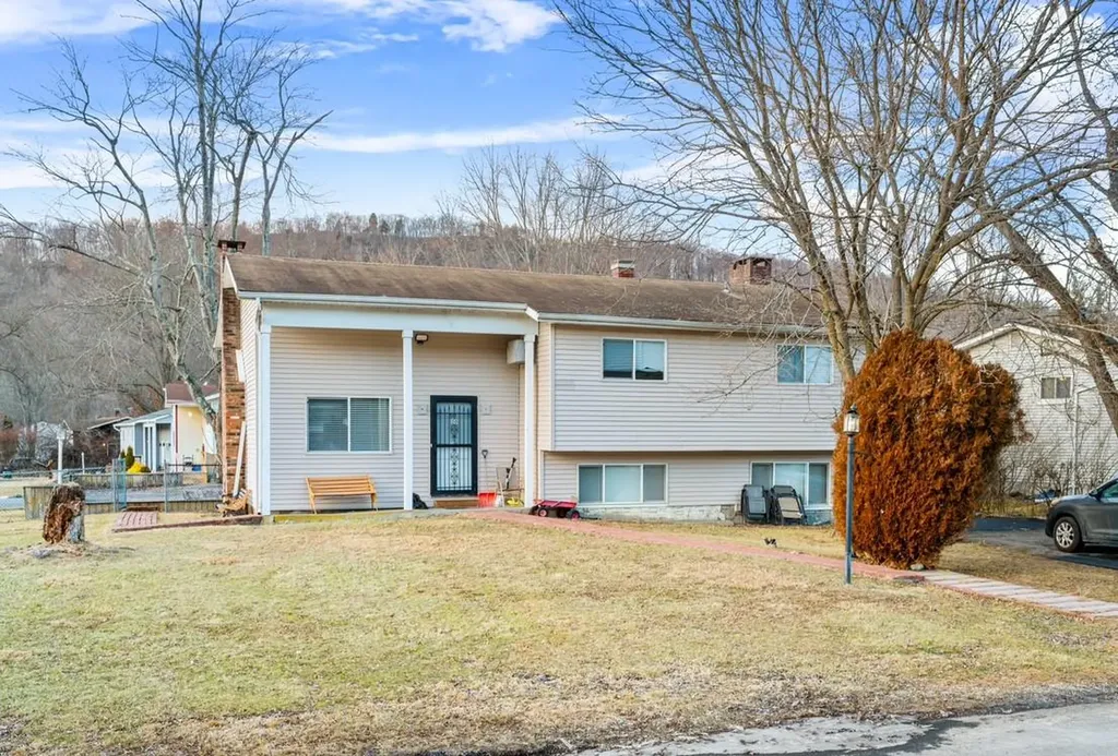 50 Merriewold Lane N Monroe NY 10950