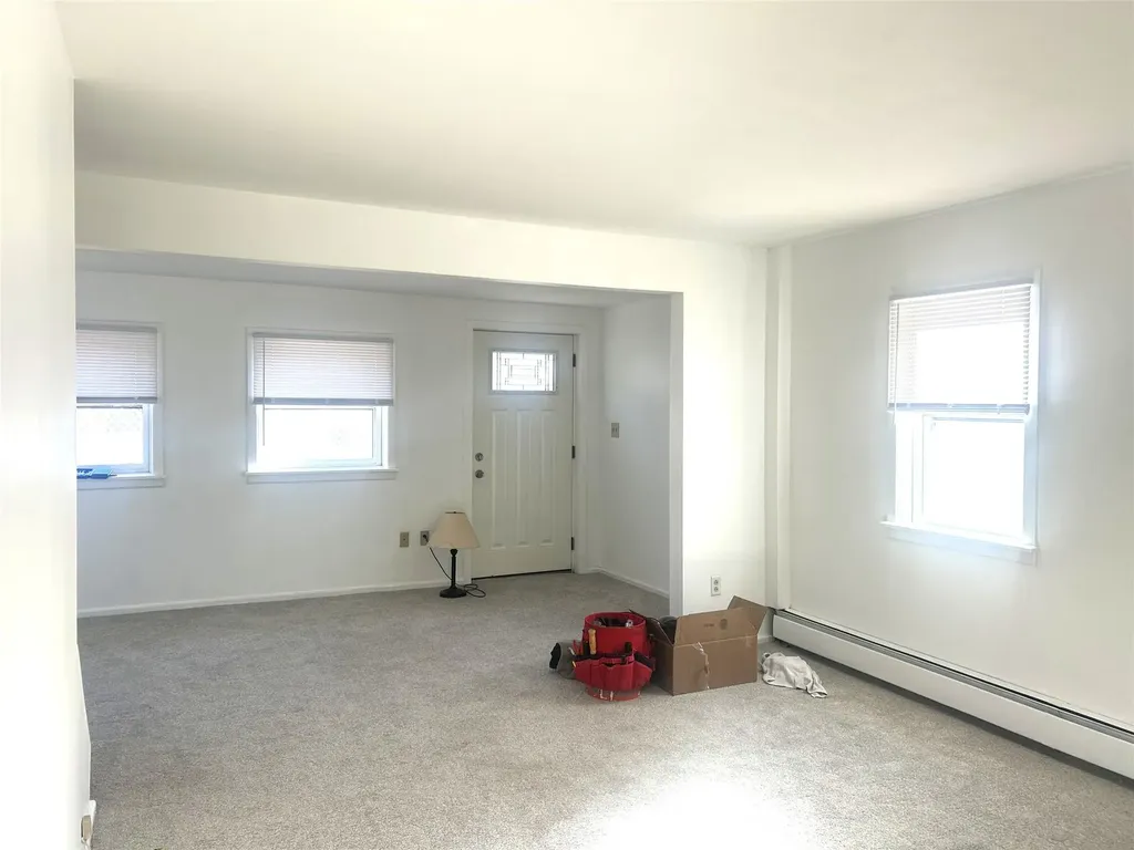 73 Myrtle Avenue Mahopac NY 10541