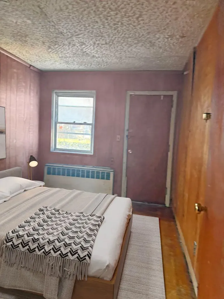2943 Yates Avenue Bronx NY 10469