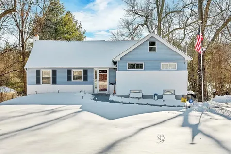 35 Kent Lake Avenue Carmel NY 10512