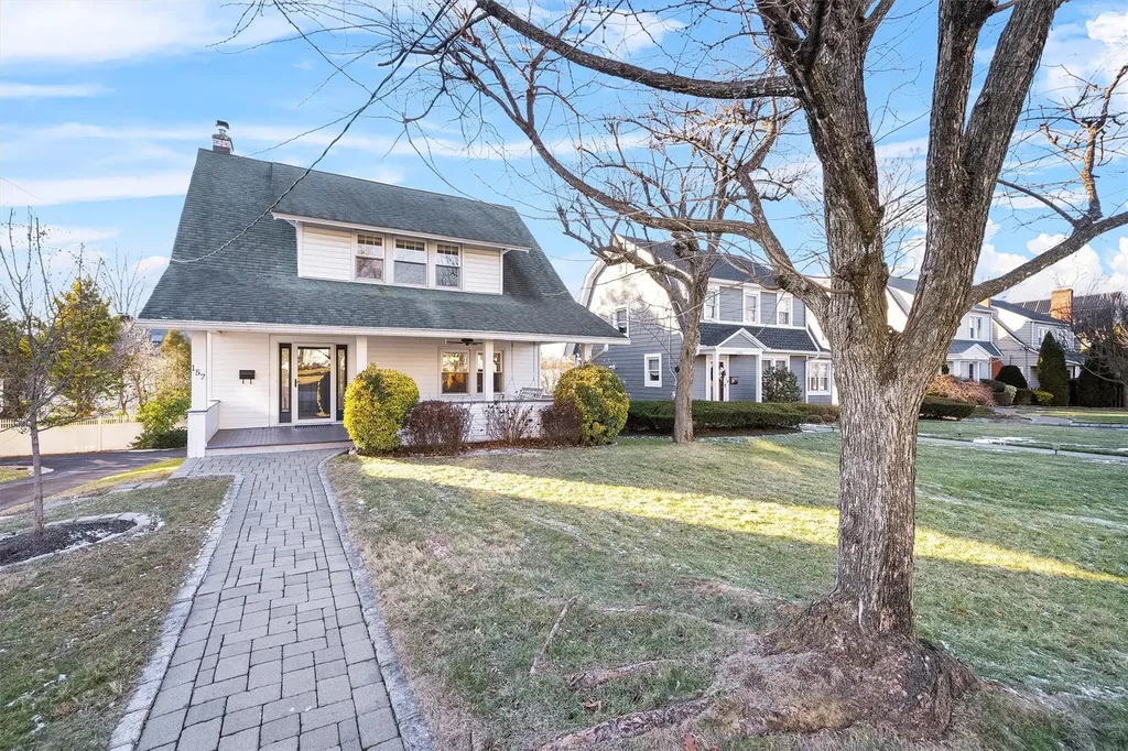 157 Davis Avenue White Plains NY 10605