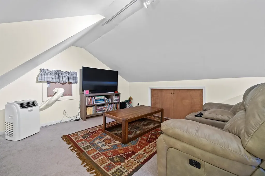 157 Davis Avenue White Plains NY 10605