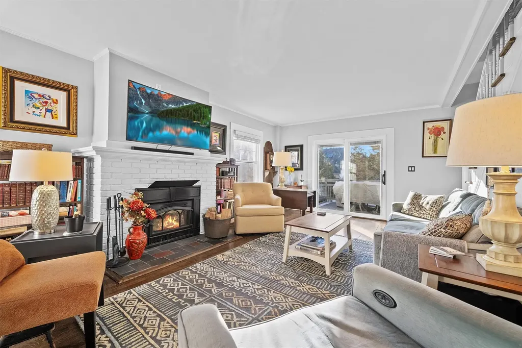 157 Davis Avenue White Plains NY 10605