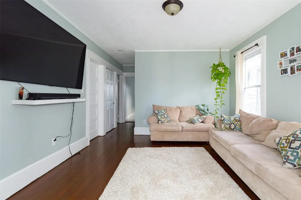 20 N White Street Poughkeepsie NY 12601