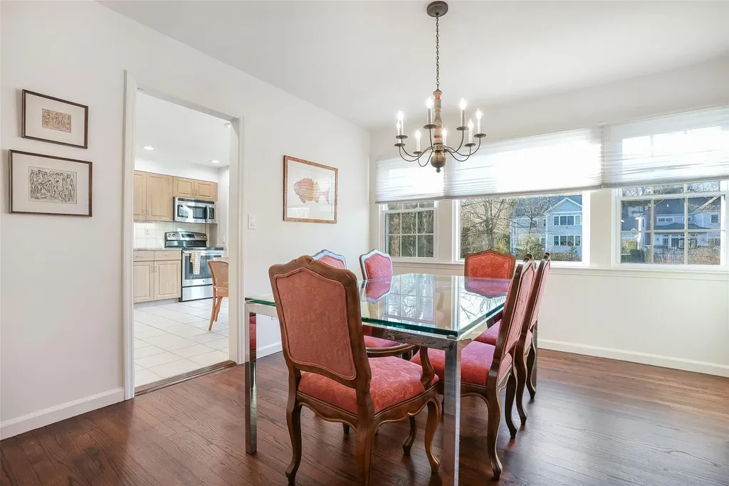 31 Valley Road Scarsdale NY 10583