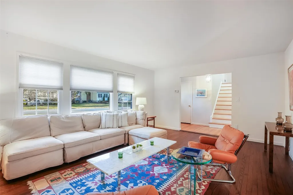 31 Valley Road Scarsdale NY 10583