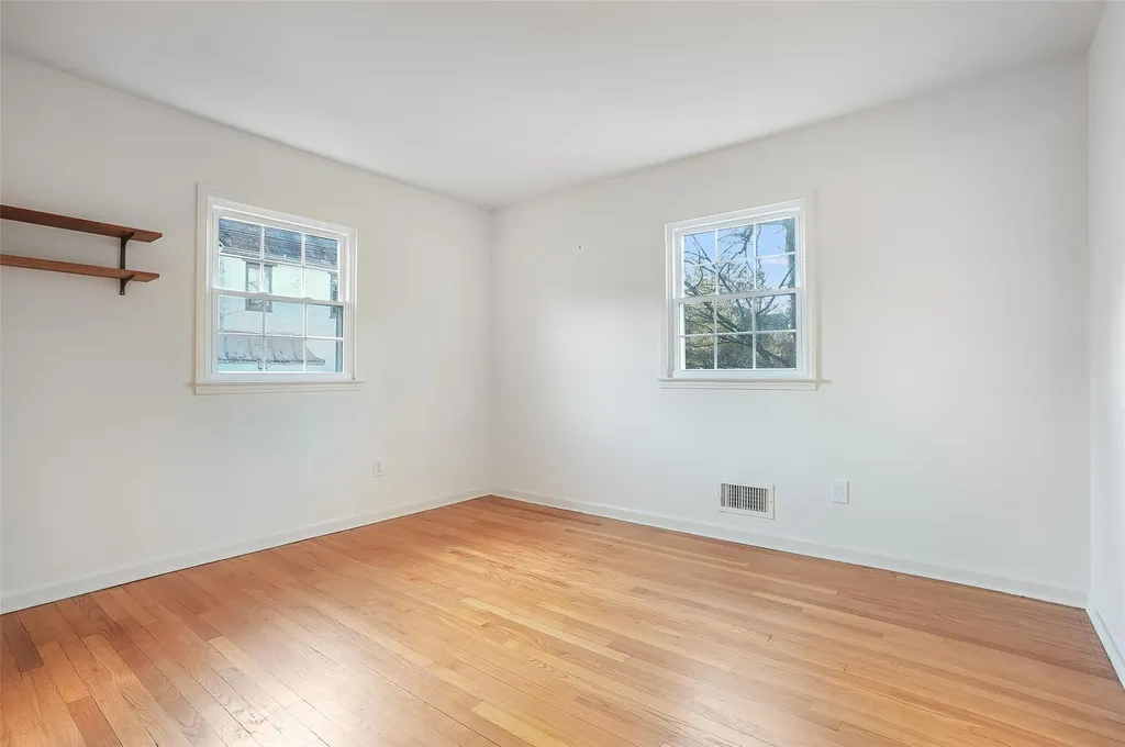31 Valley Road Scarsdale NY 10583