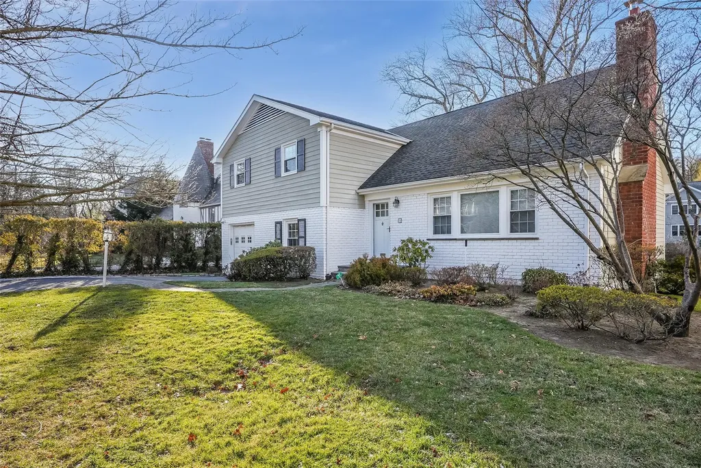 31 Valley Road Scarsdale NY 10583