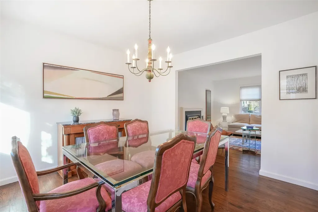 31 Valley Road Scarsdale NY 10583