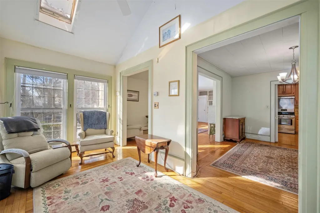 79 Elliott Place Freeport NY 11520
