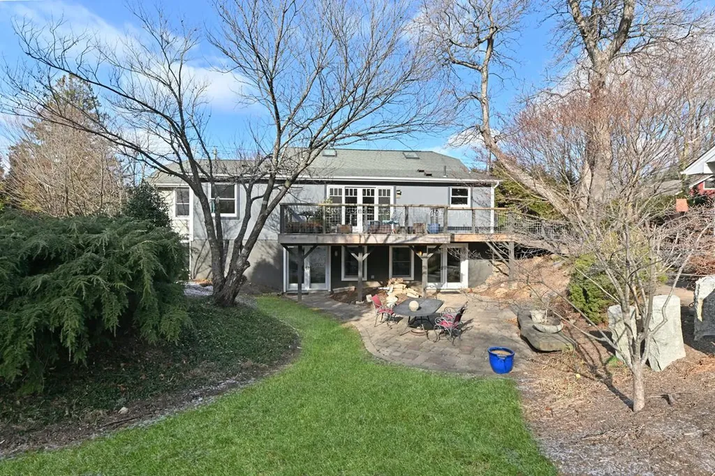 836 Chestnut Ridge Road Spring Valley NY 10977