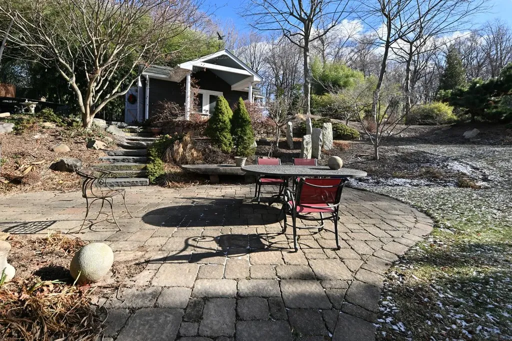 836 Chestnut Ridge Road Spring Valley NY 10977