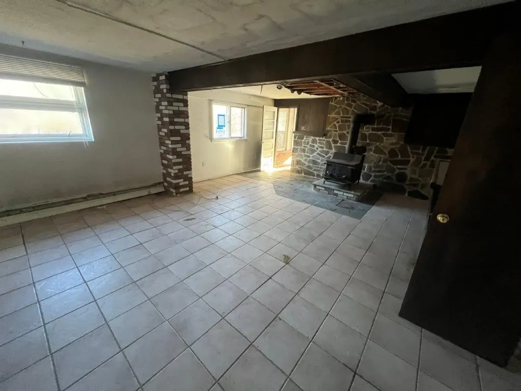 74 Roosevelt Road Hyde Park NY 12538