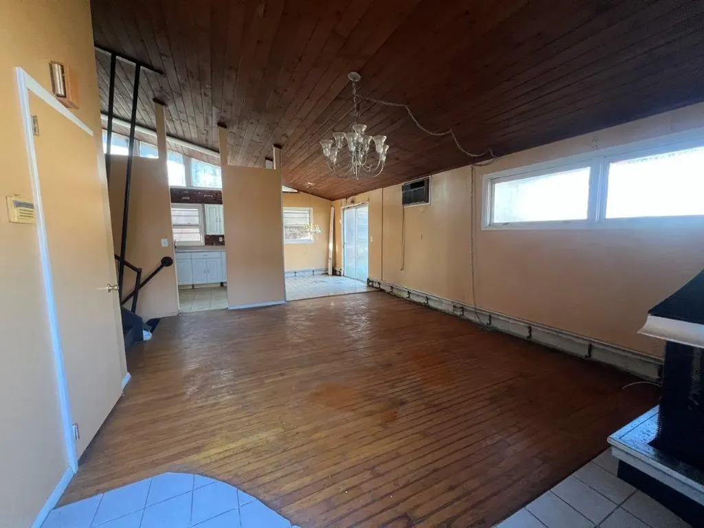 74 Roosevelt Road Hyde Park NY 12538
