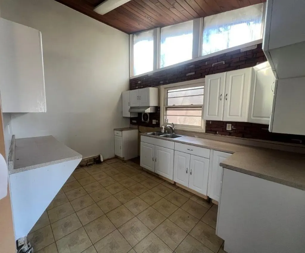 74 Roosevelt Road Hyde Park NY 12538