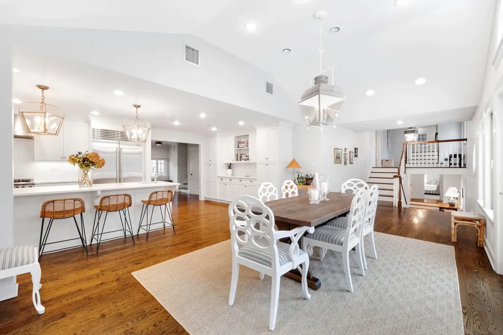 22 Valley Lane Chappaqua NY 10514