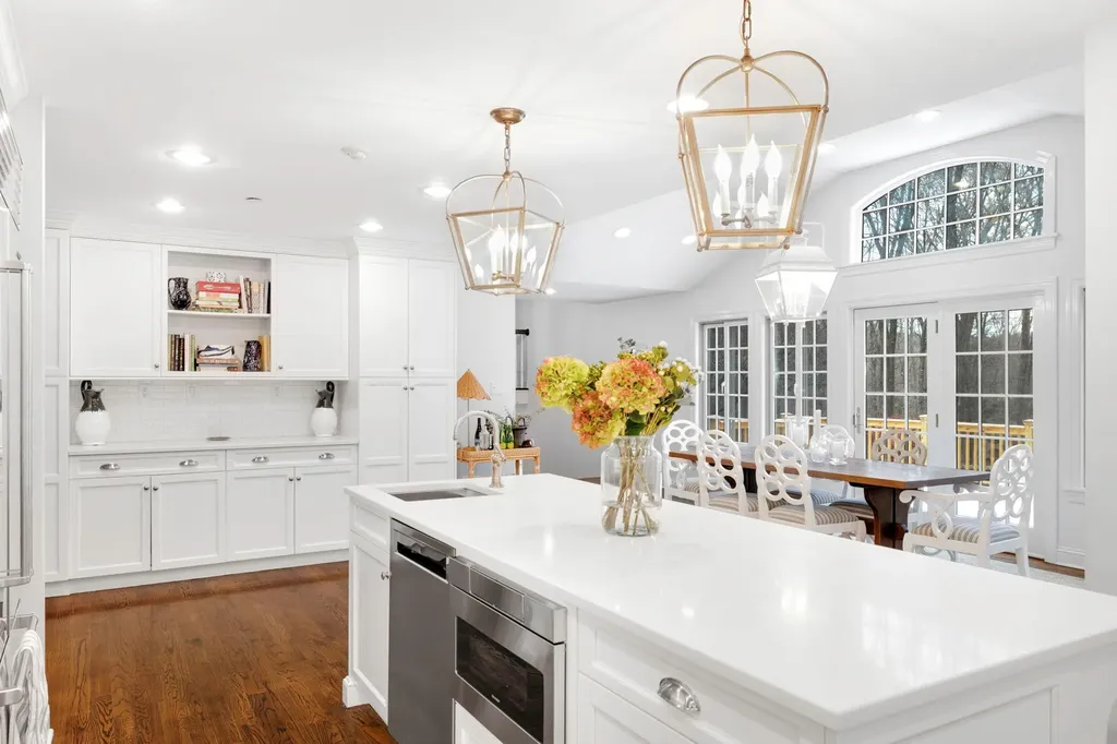 22 Valley Lane Chappaqua NY 10514