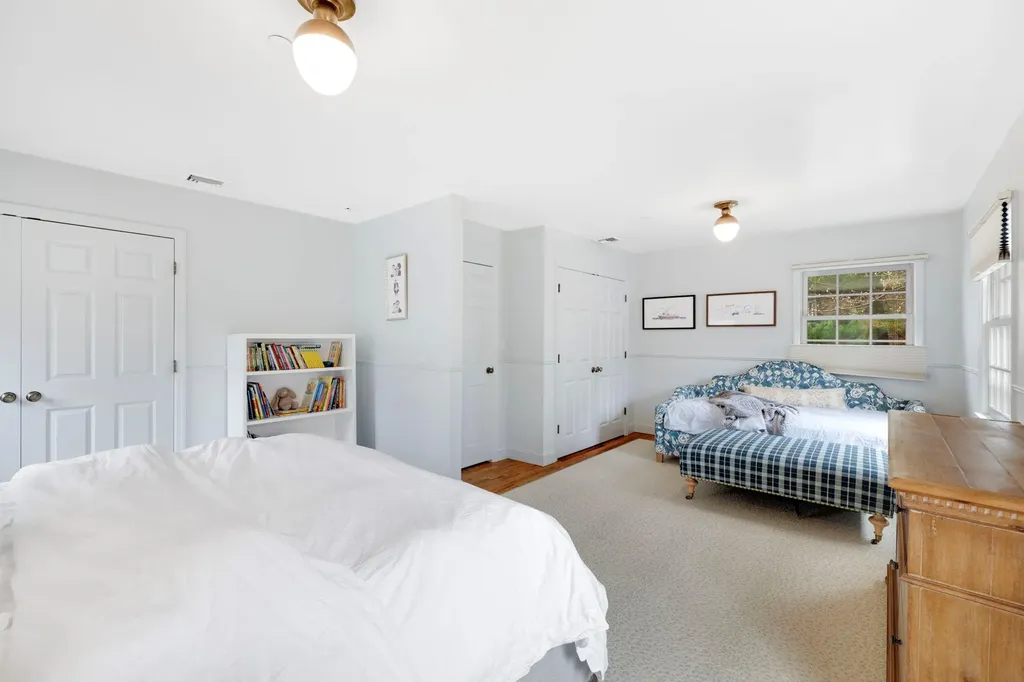 22 Valley Lane Chappaqua NY 10514