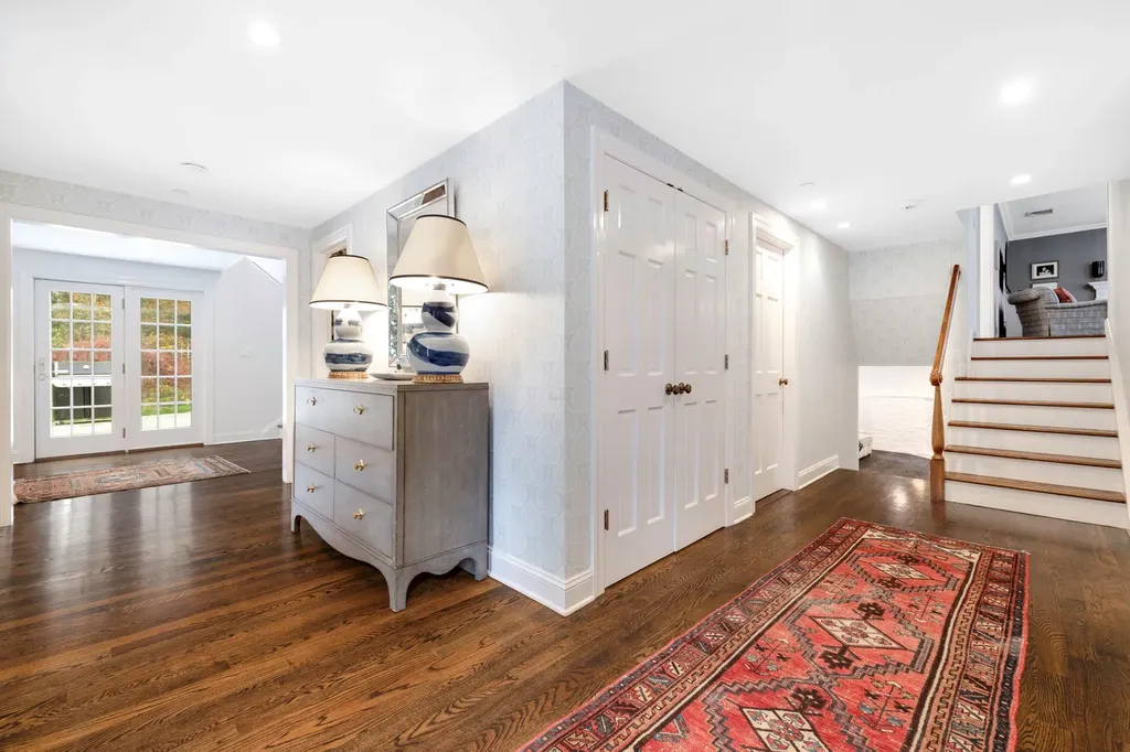 22 Valley Lane Chappaqua NY 10514