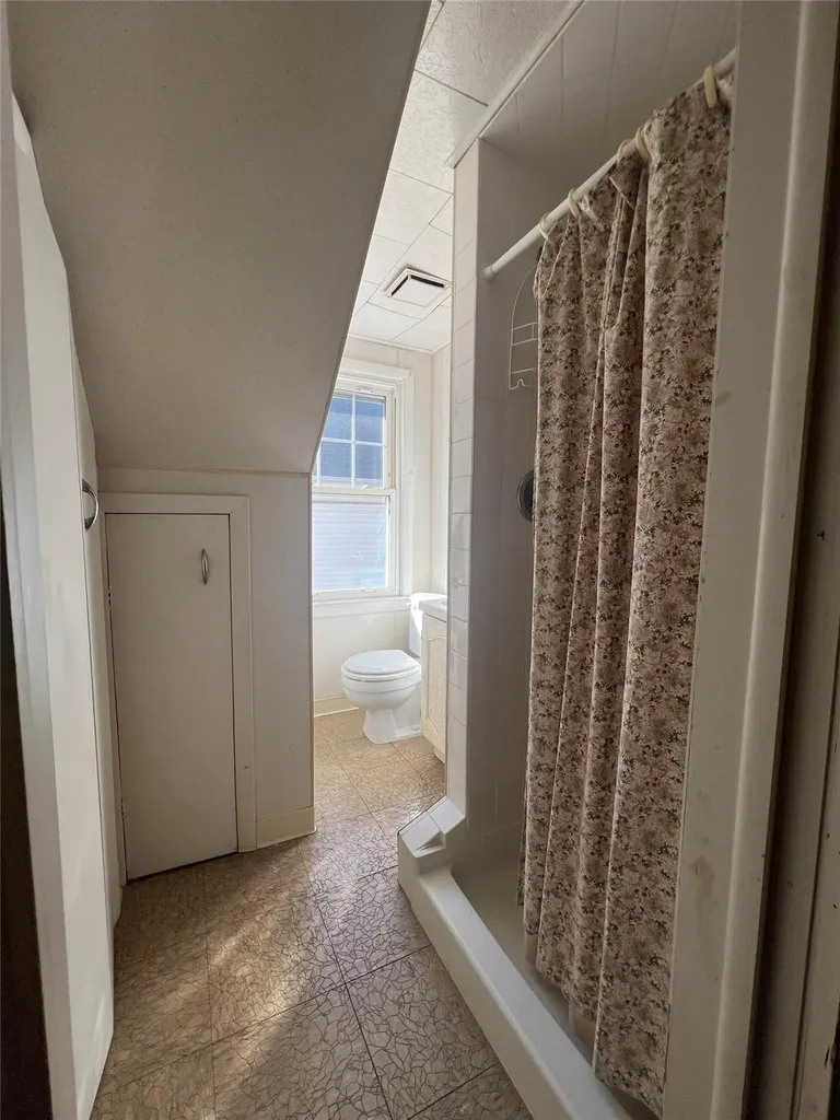 198 Washington Avenue Beacon NY 12508