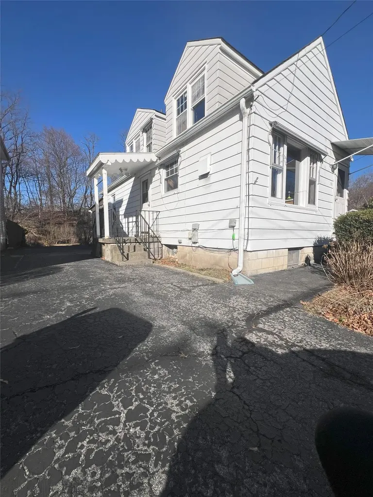 198 Washington Avenue Beacon NY 12508