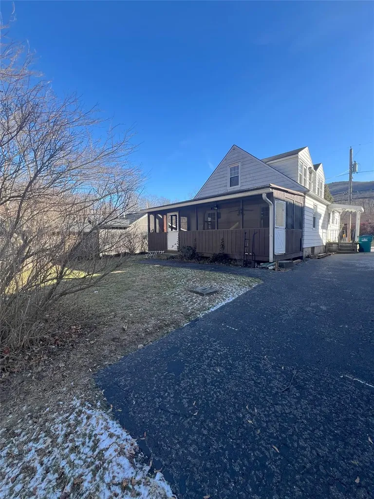 198 Washington Avenue Beacon NY 12508