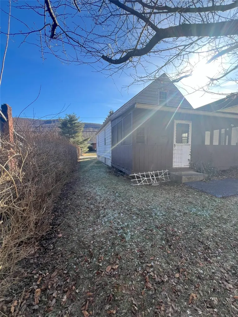 198 Washington Avenue Beacon NY 12508