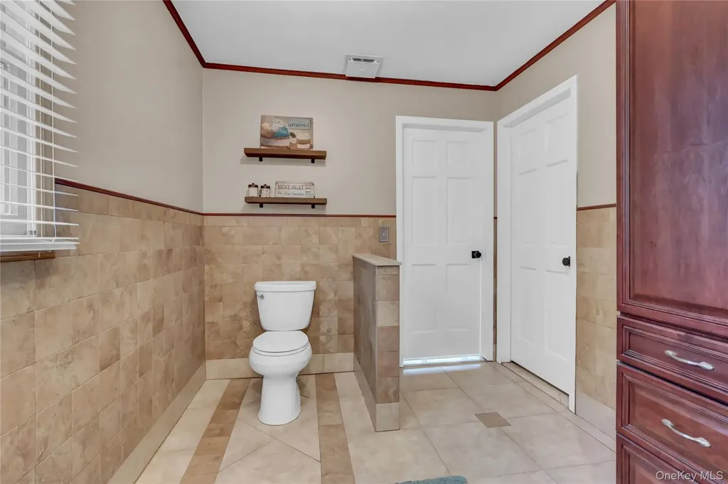 420 Dare Road Selden NY 11784