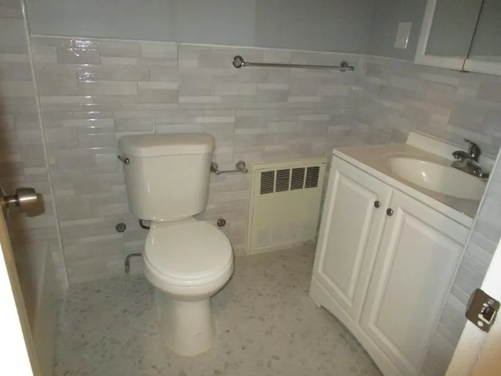 1160 E 86th Street Brooklyn NY 11236
