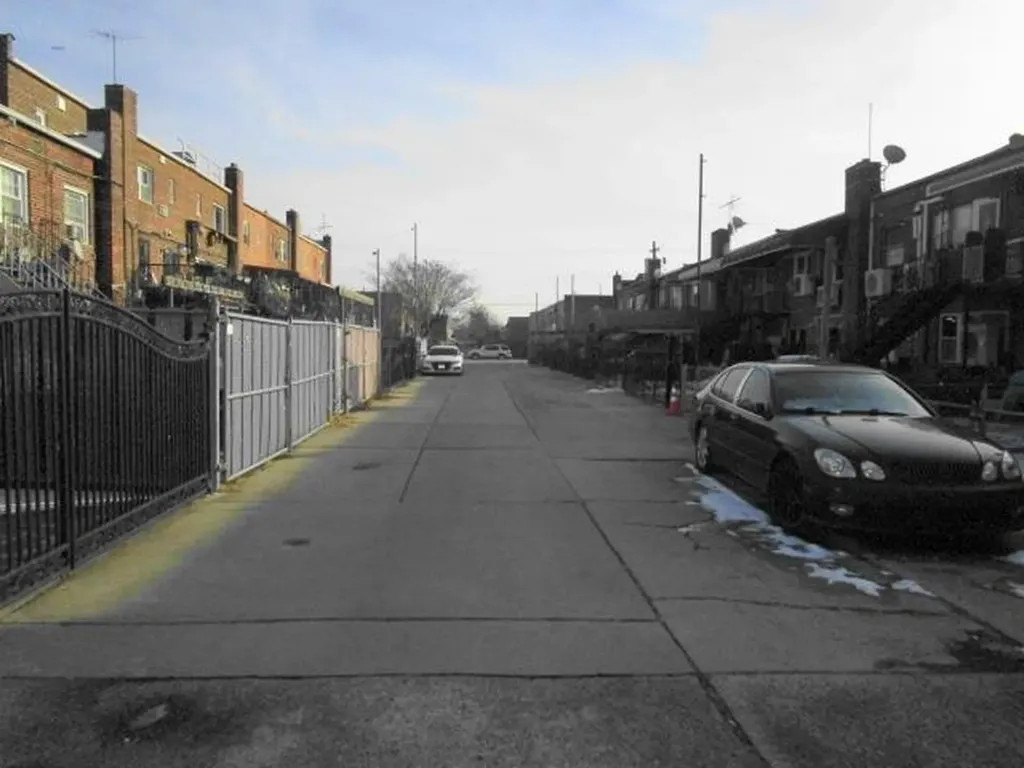 1160 E 86th Street Brooklyn NY 11236