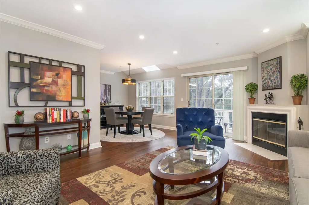 1408 Pondcrest Lane White Plains NY 10607