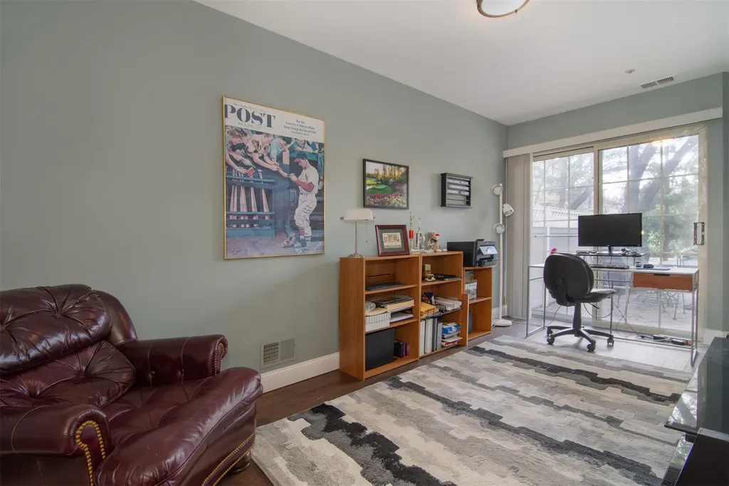 1408 Pondcrest Lane White Plains NY 10607