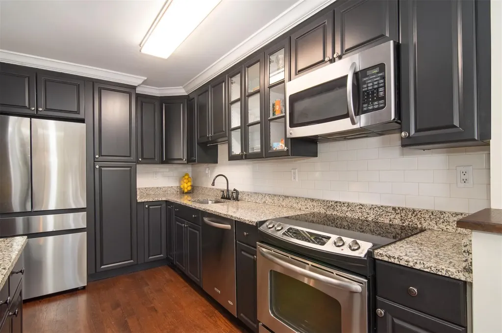 1408 Pondcrest Lane White Plains NY 10607