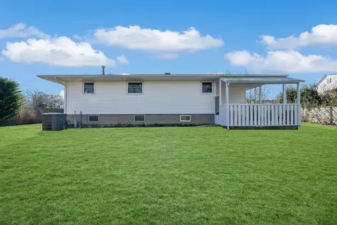 27 Joy Road Selden NY 11784