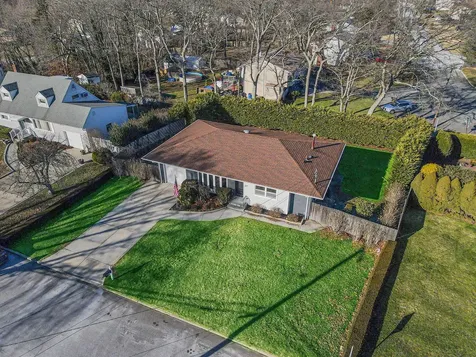 27 Joy Road Selden NY 11784