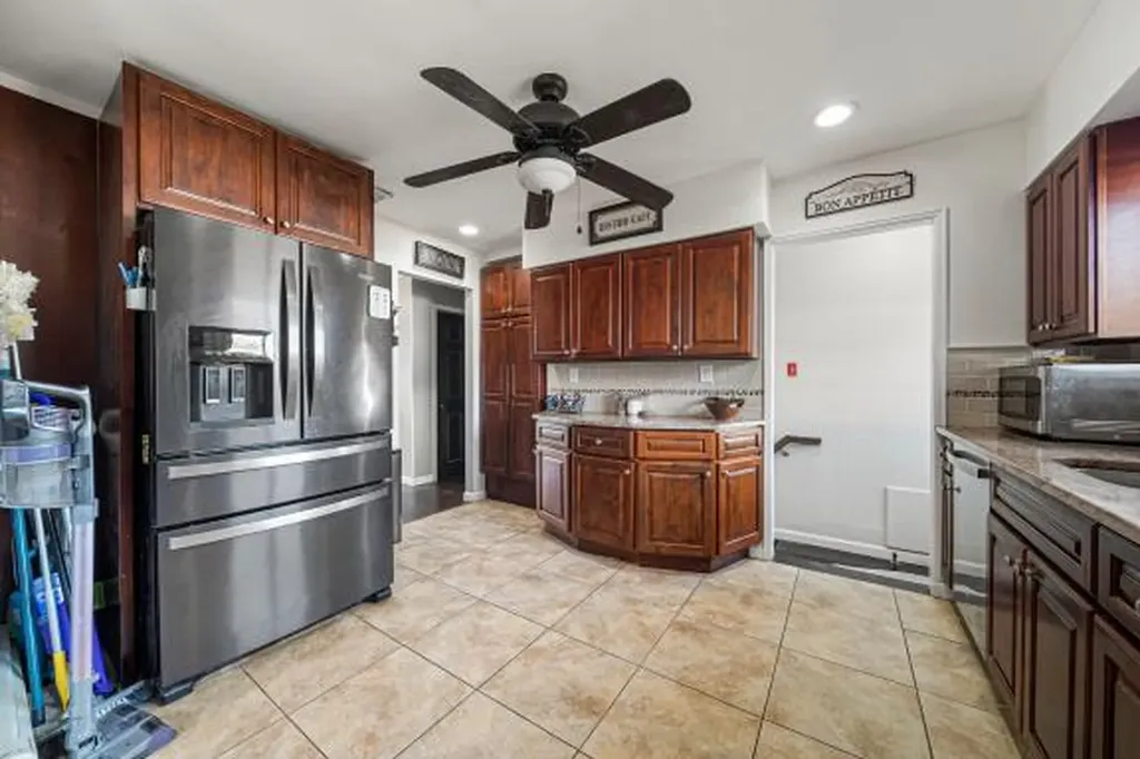 56 Wiltshire Drive Commack NY 11725