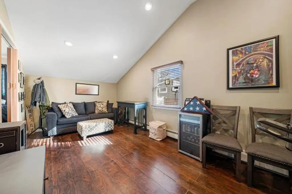 56 Wiltshire Drive Commack NY 11725