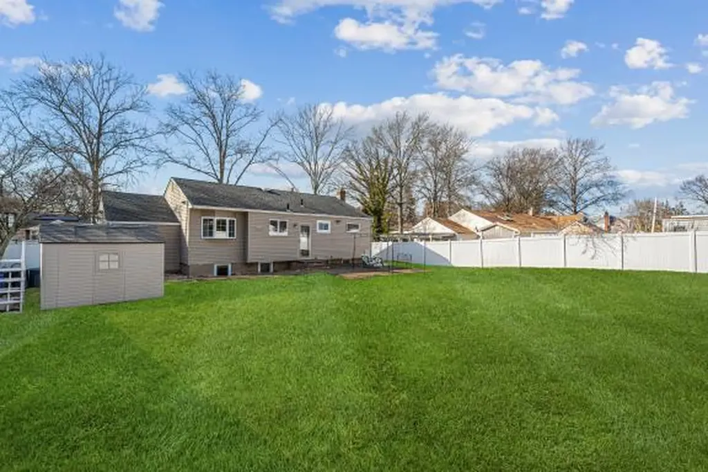 56 Wiltshire Drive Commack NY 11725